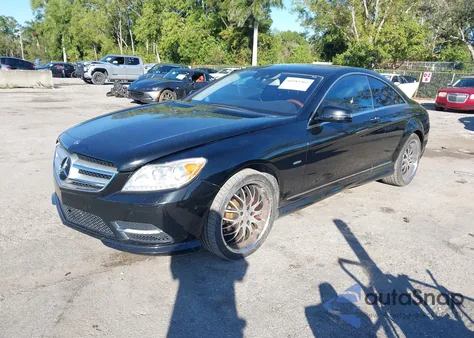 2011 Mercedes-Benz Cl 550 4Matic z USA, uszkodzony, nr VIN WDDEJ9EBXBA026867
